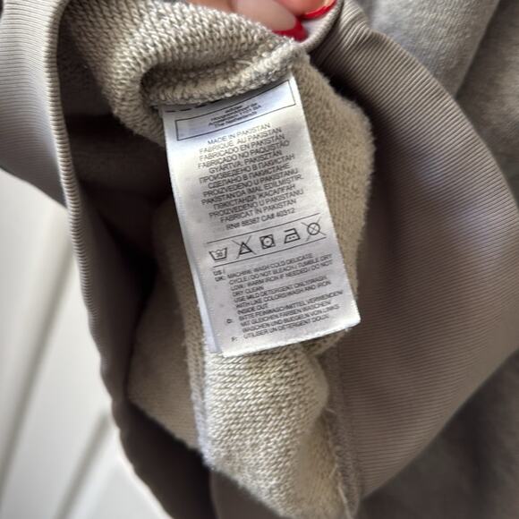 Adidas x Peloton Grey Crewneck Sweatshirt size XL - Picture 8 of 9